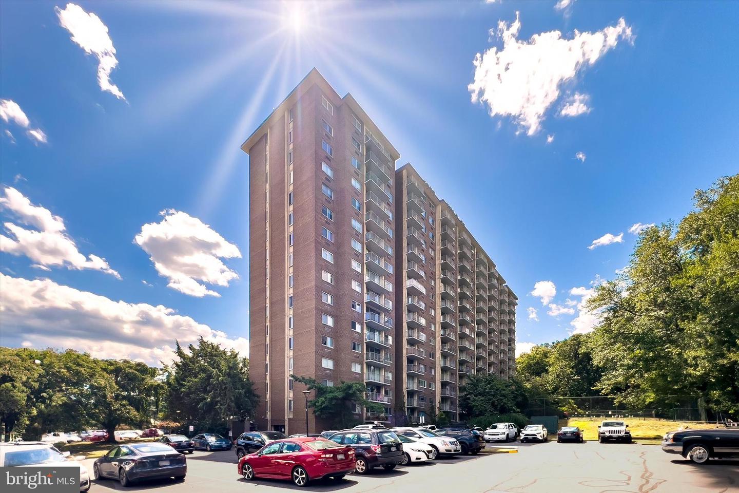 2059 Huntington Ave #1414 — photo