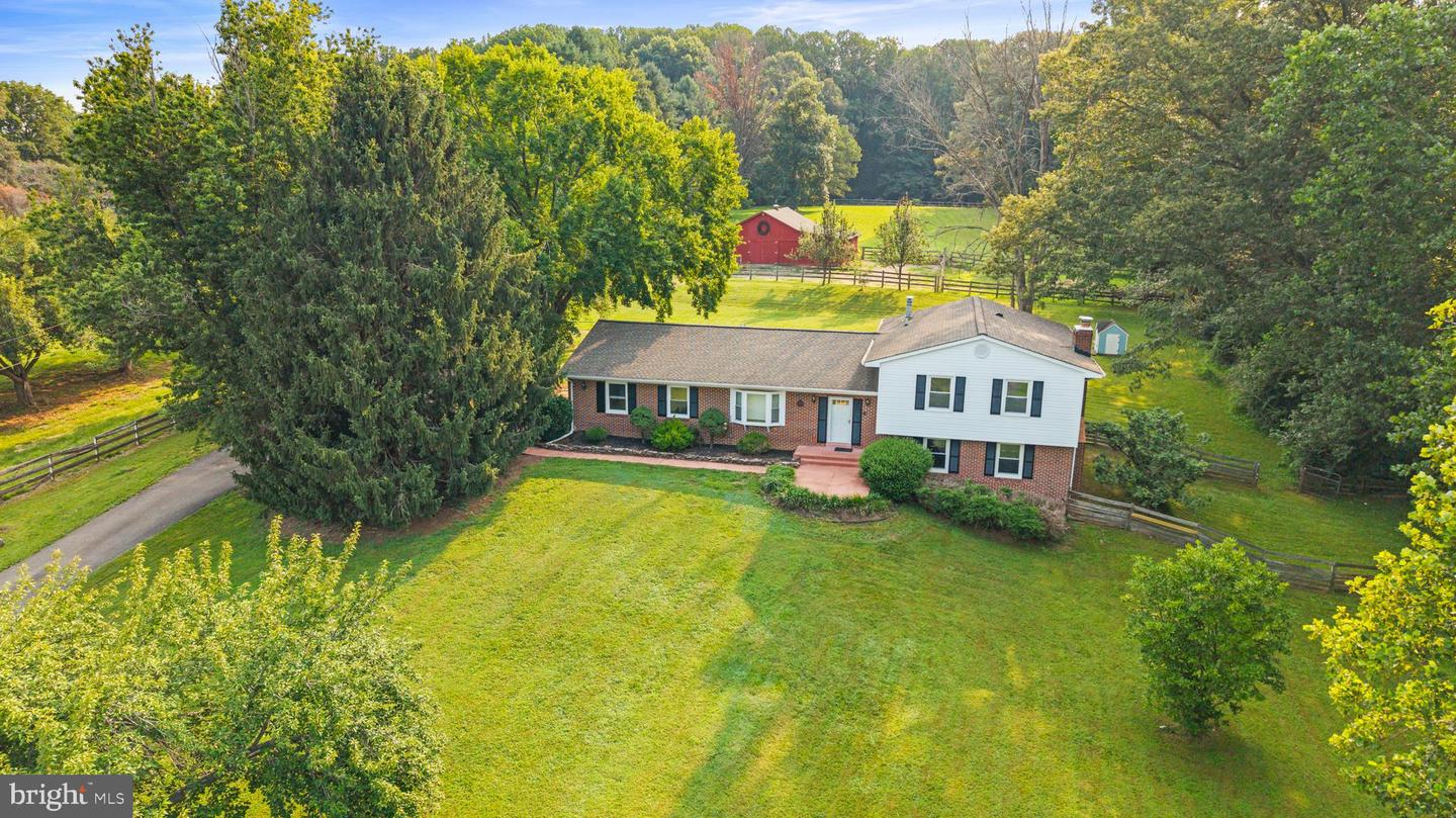 6907 Clifton Rd — photo