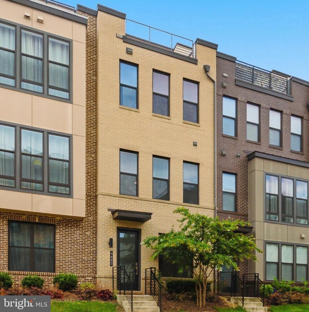 4680 Charger Pl — photo