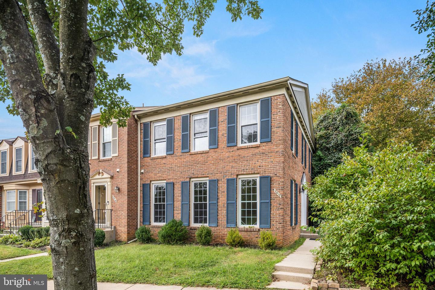 7512 Oldham Way — photo