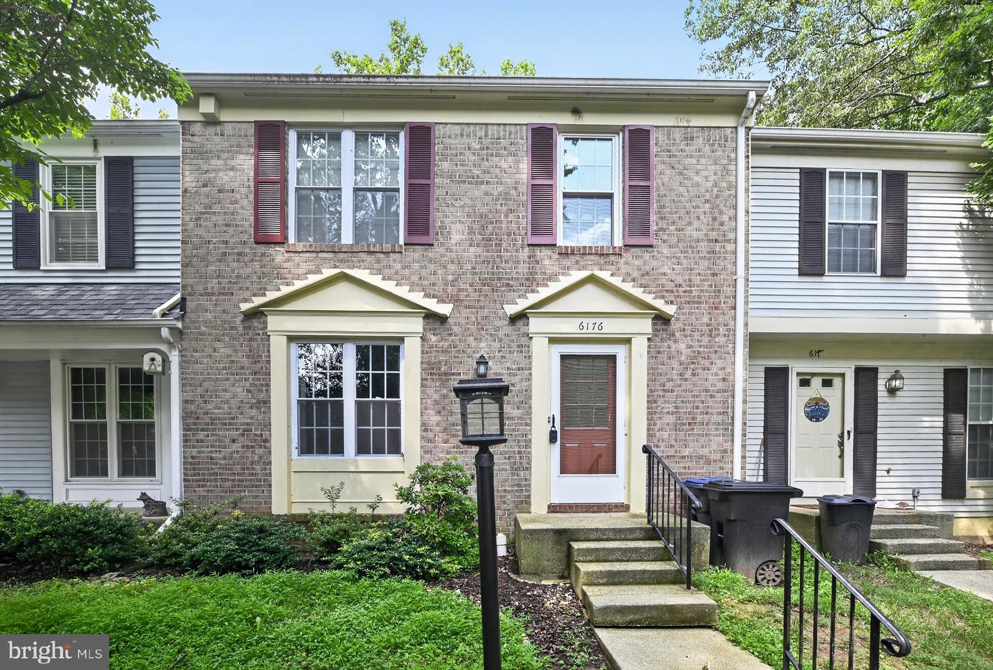 6176 Martins Landing Ct — photo
