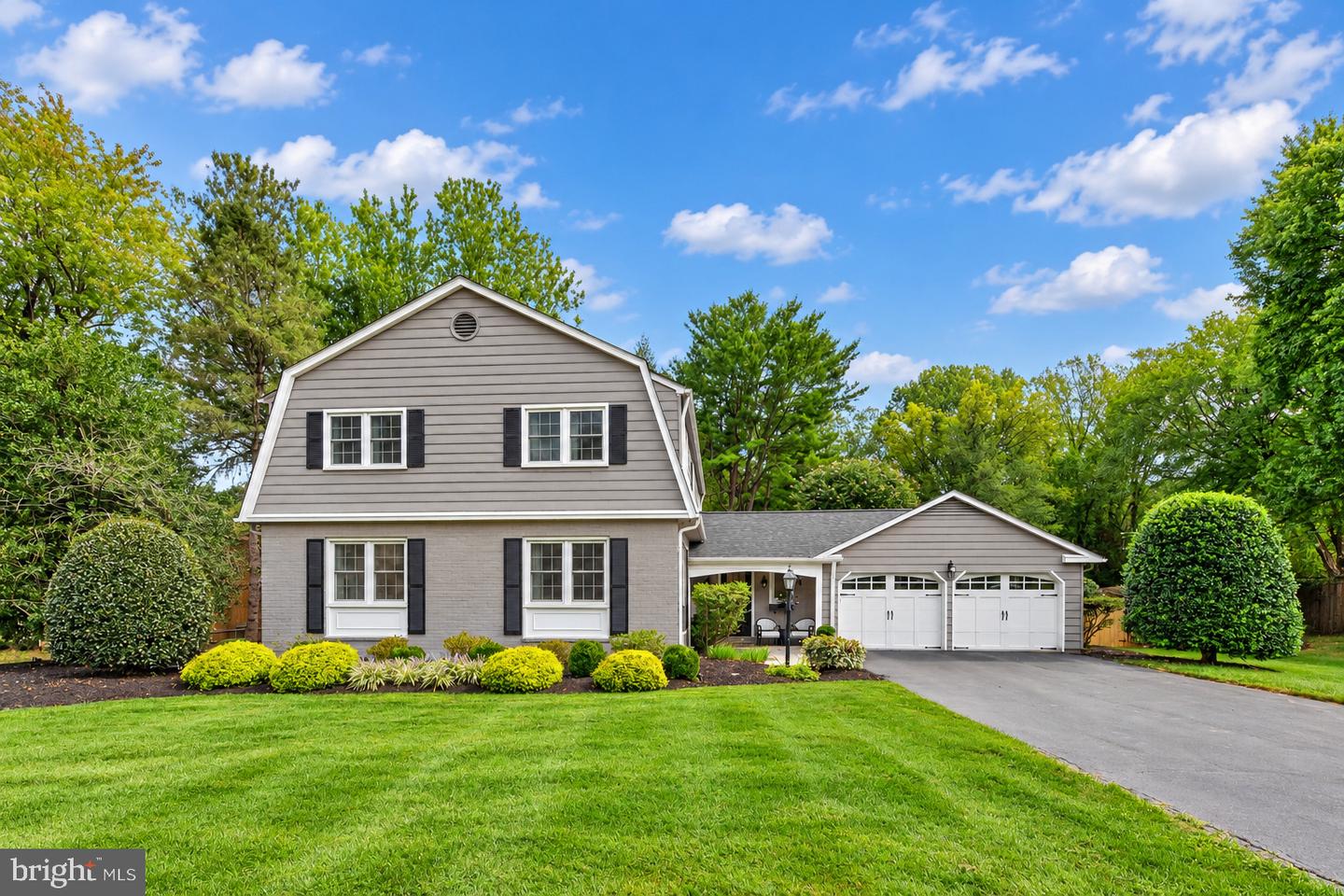 10309 Hunt Country Ln — photo