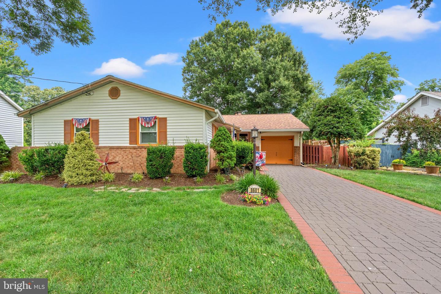 8601 Wagon Wheel Rd — photo