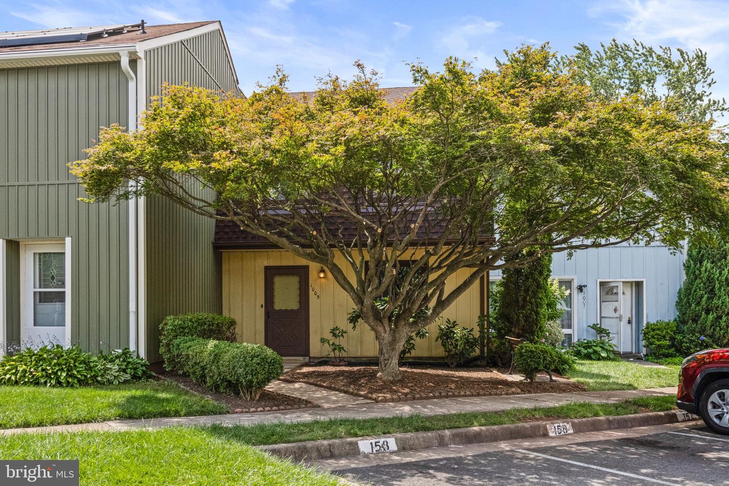 1005 Saber Ln — photo