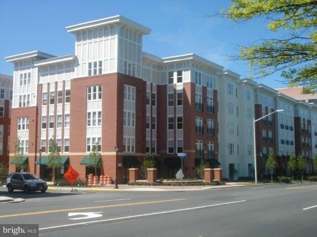 2665 Prosperity Ave #307 — photo