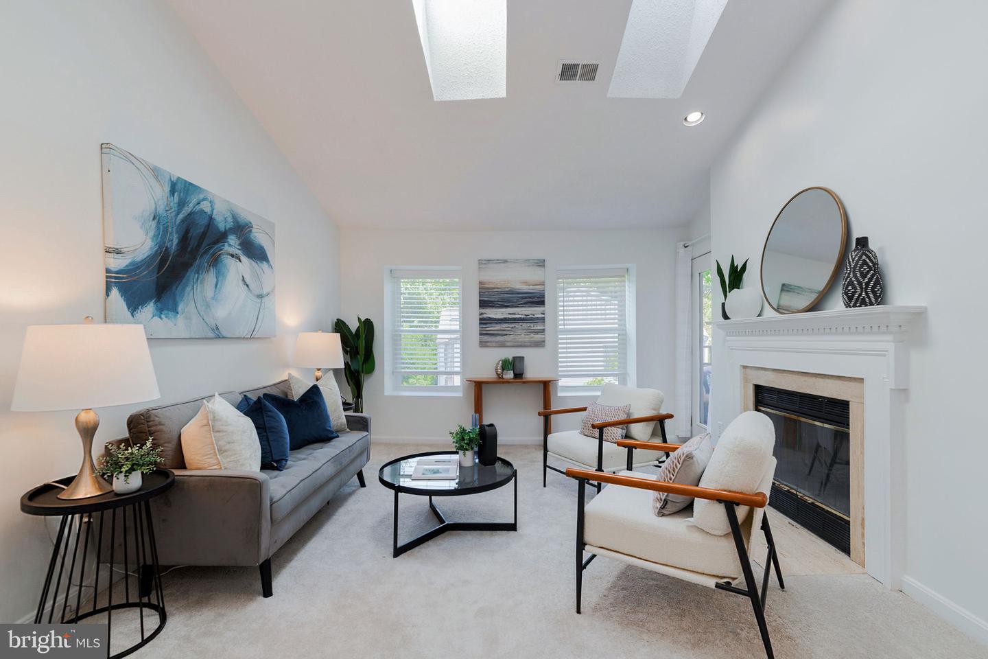 7703 Lafayette Dr #55 — photo