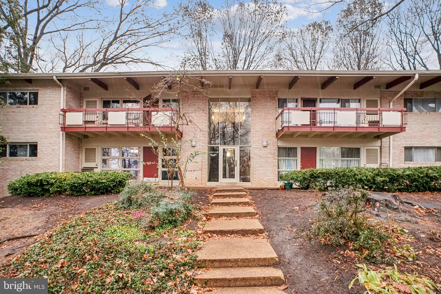 4333 Americana Dr #203 — photo