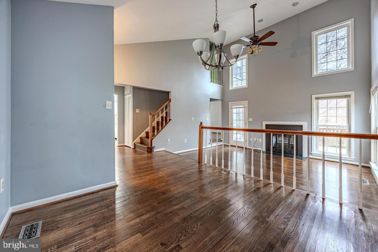 8200 Maple Ridge Avenue, Springfield, VA 22153 — photo 3