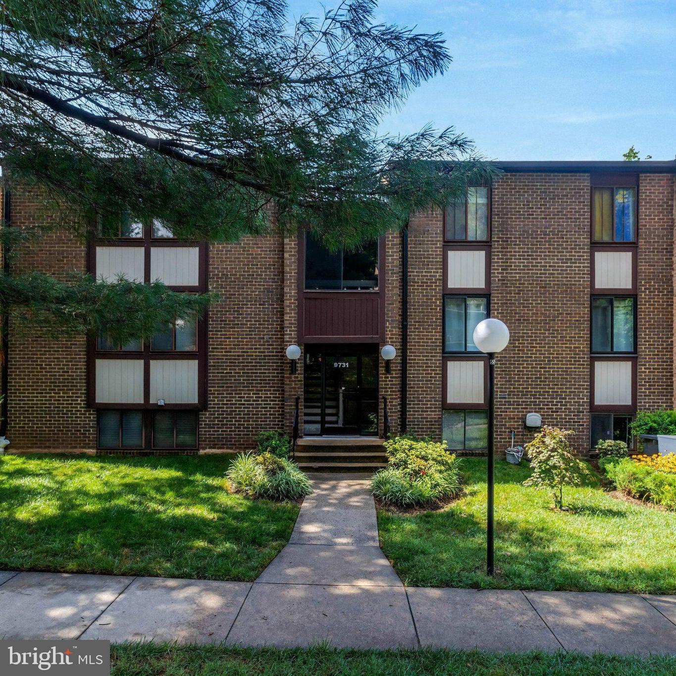 9731 Kings Crown Ct #201 — photo