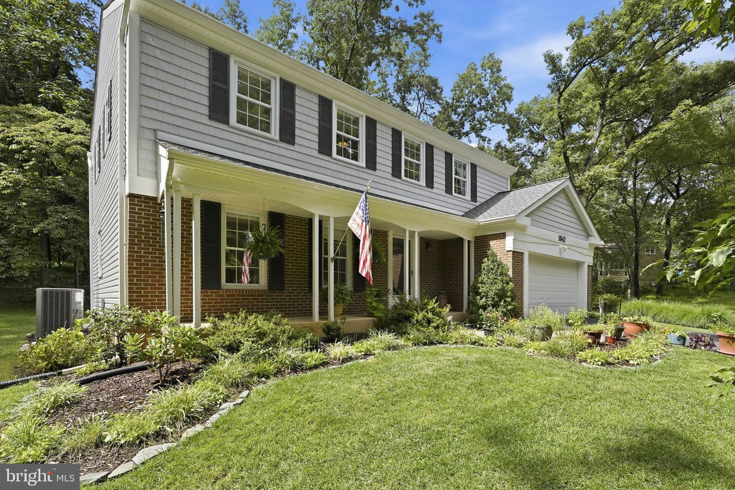 1842 Post Oak Trail, Reston, VA 20191 — photo 2