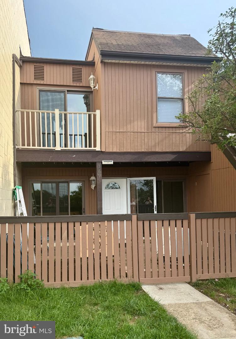 3899 El Camino Pl #18 — photo