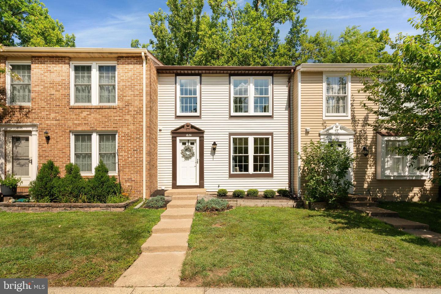 1624 Sierra Woods Dr — photo