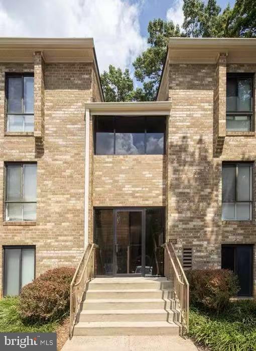 2323 Freetown Ct #2B — photo