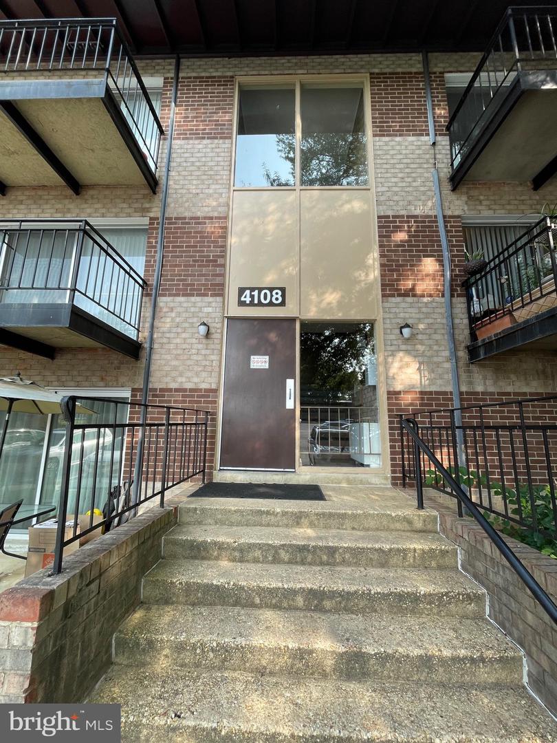 4108 Mangalore Dr #103 — photo