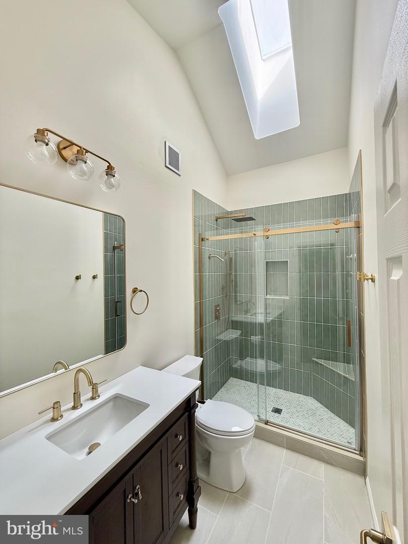 8501 Enochs Dr — photo