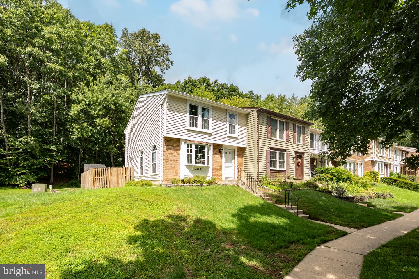 7428 Golden Horseshoe Ct — photo