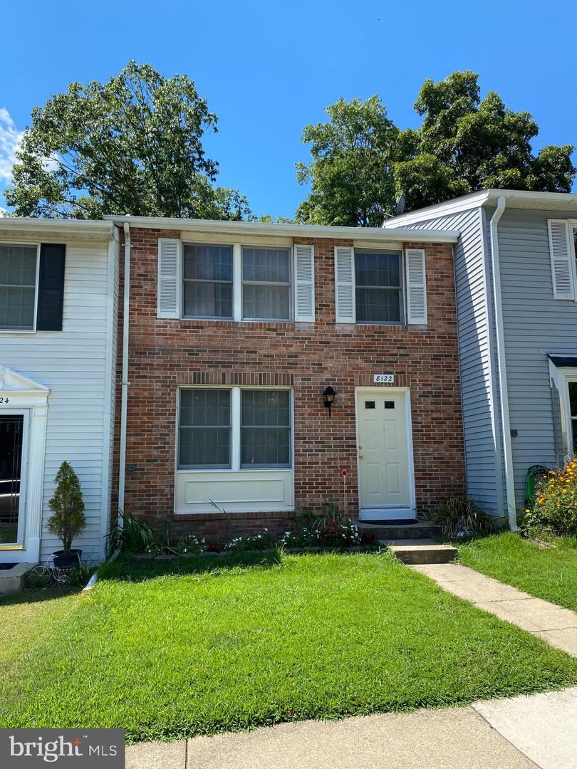 8122 Parkdale Ct — photo