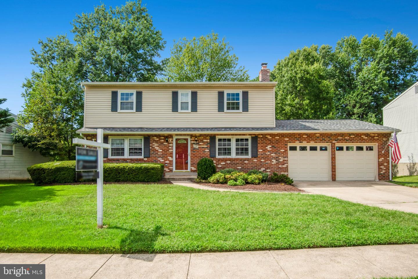 13384 Brookfield Ct — photo
