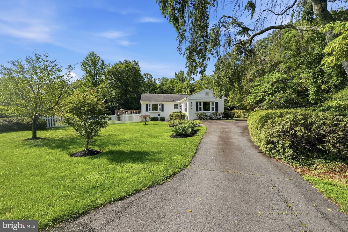 6451 Sleepy Ridge Road, Falls Church, VA 22042 — photo 2