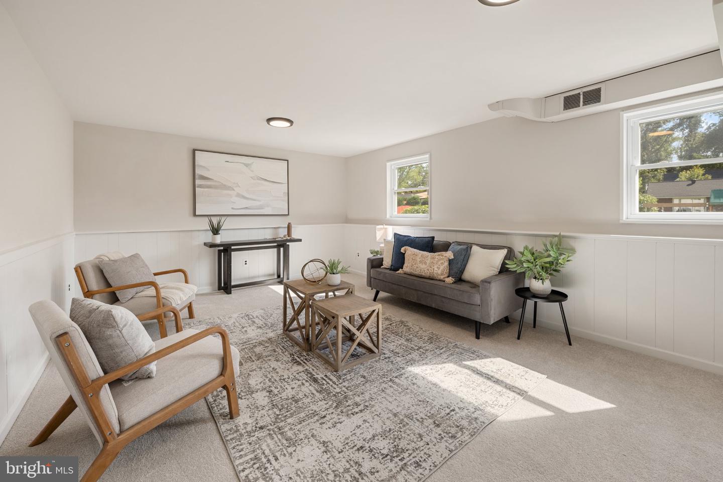 7214 Reservoir Rd — photo