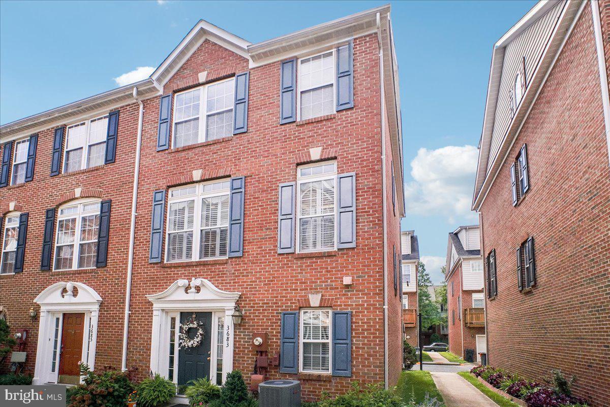 3683 Madison View Ln — photo