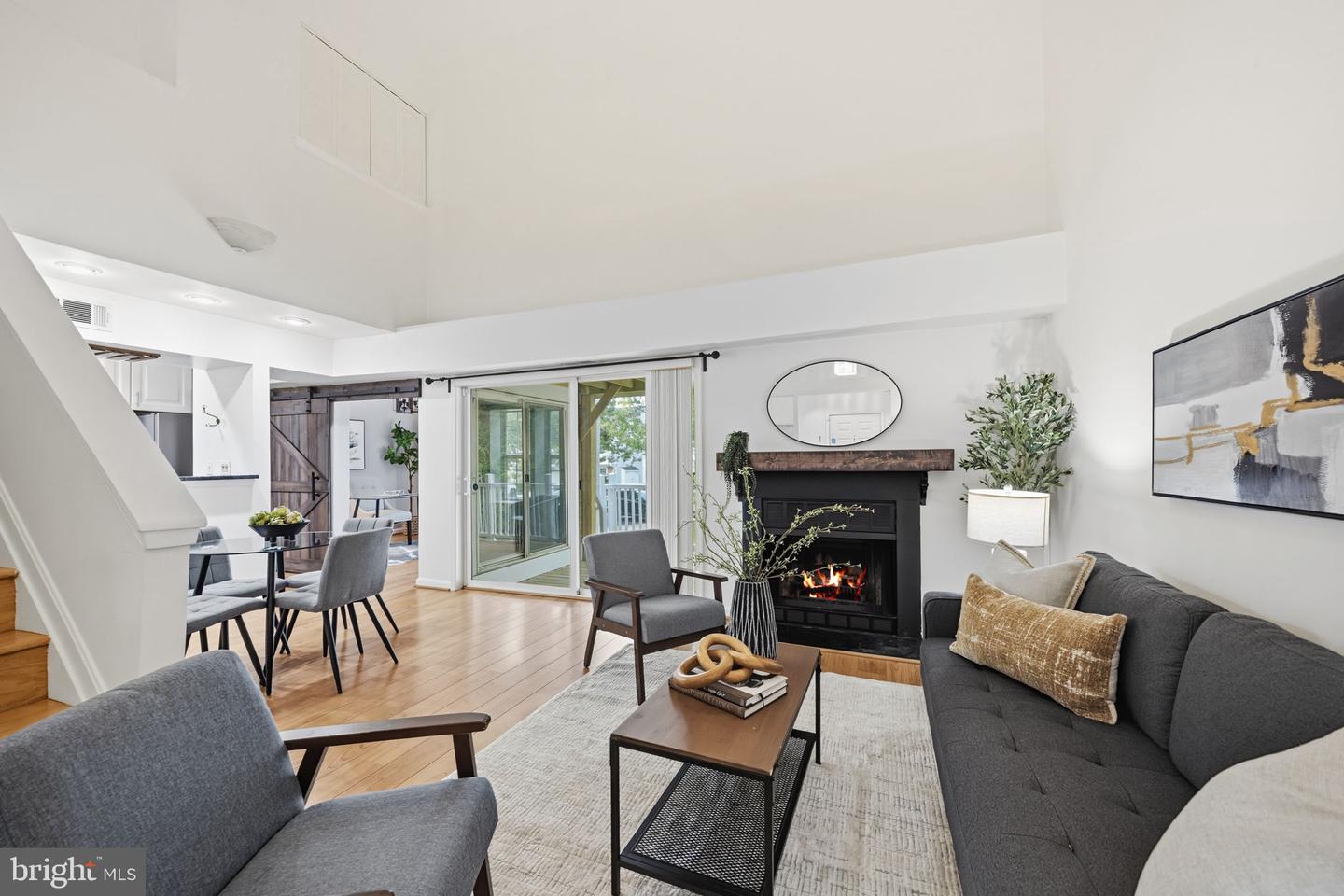 3377 Lakeside View Dr #19-2 — photo