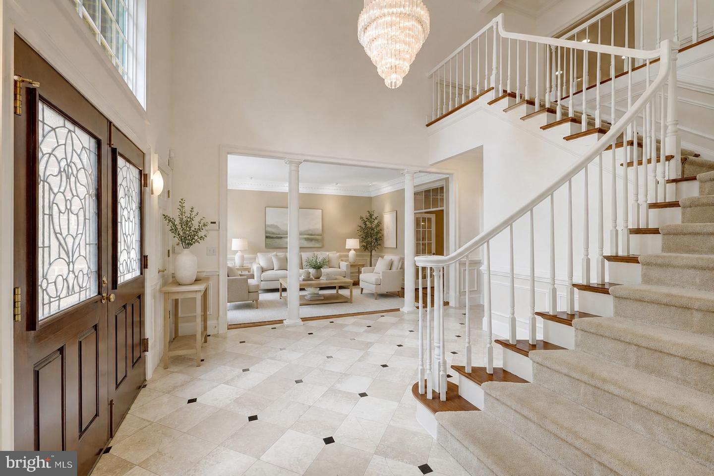 501 Seneca Green Way — photo