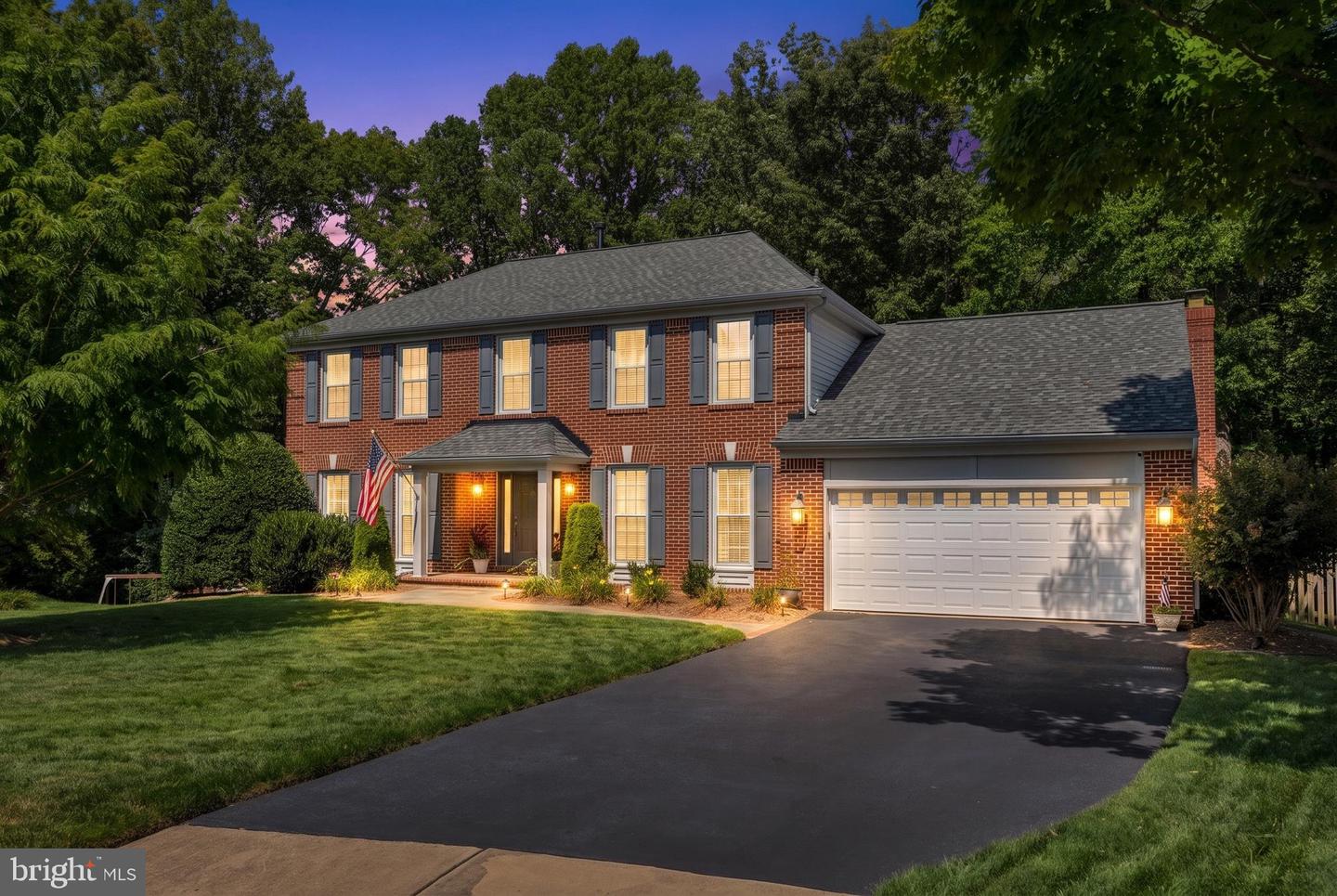 8101 Jeffrey Ct — photo