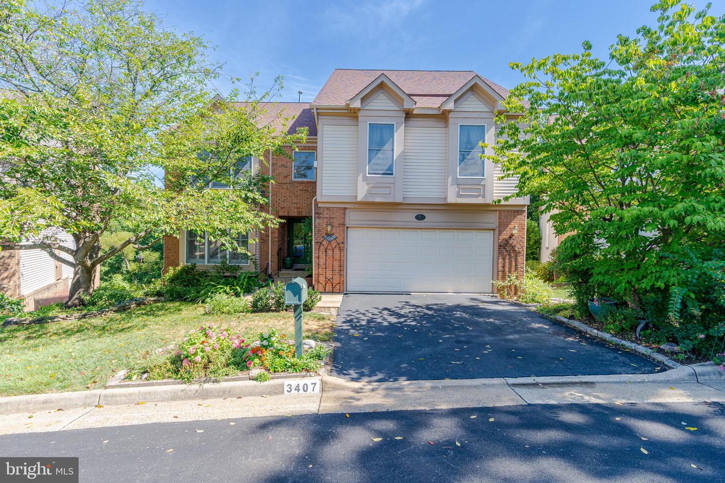 3407 Walnut Hill Ct — photo