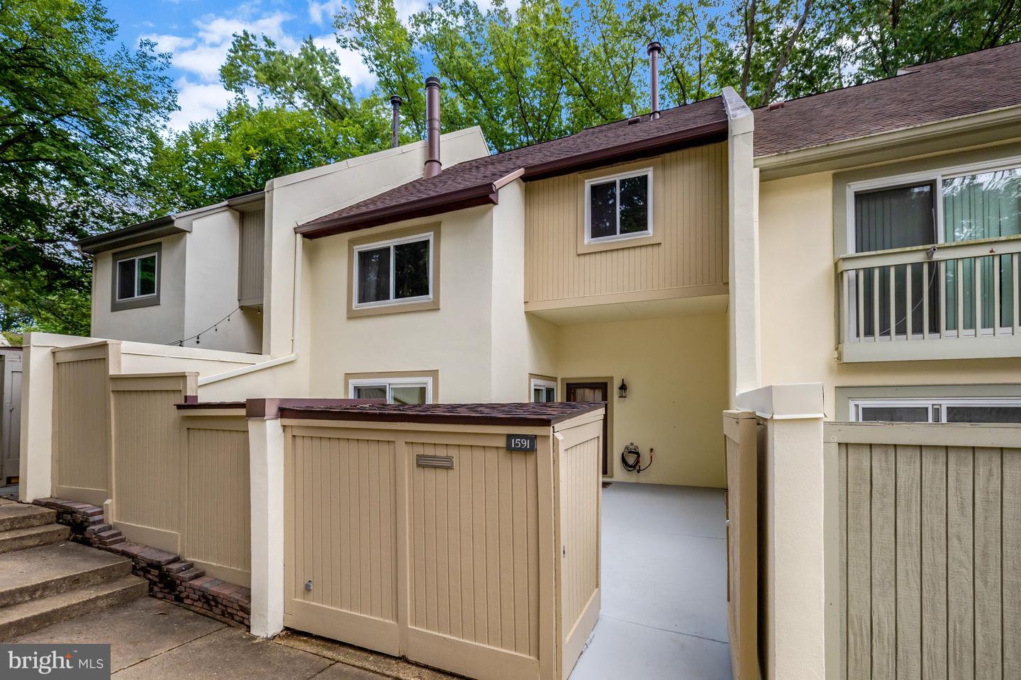 1591 Inlet Court, Reston, VA 20190 — photo 2