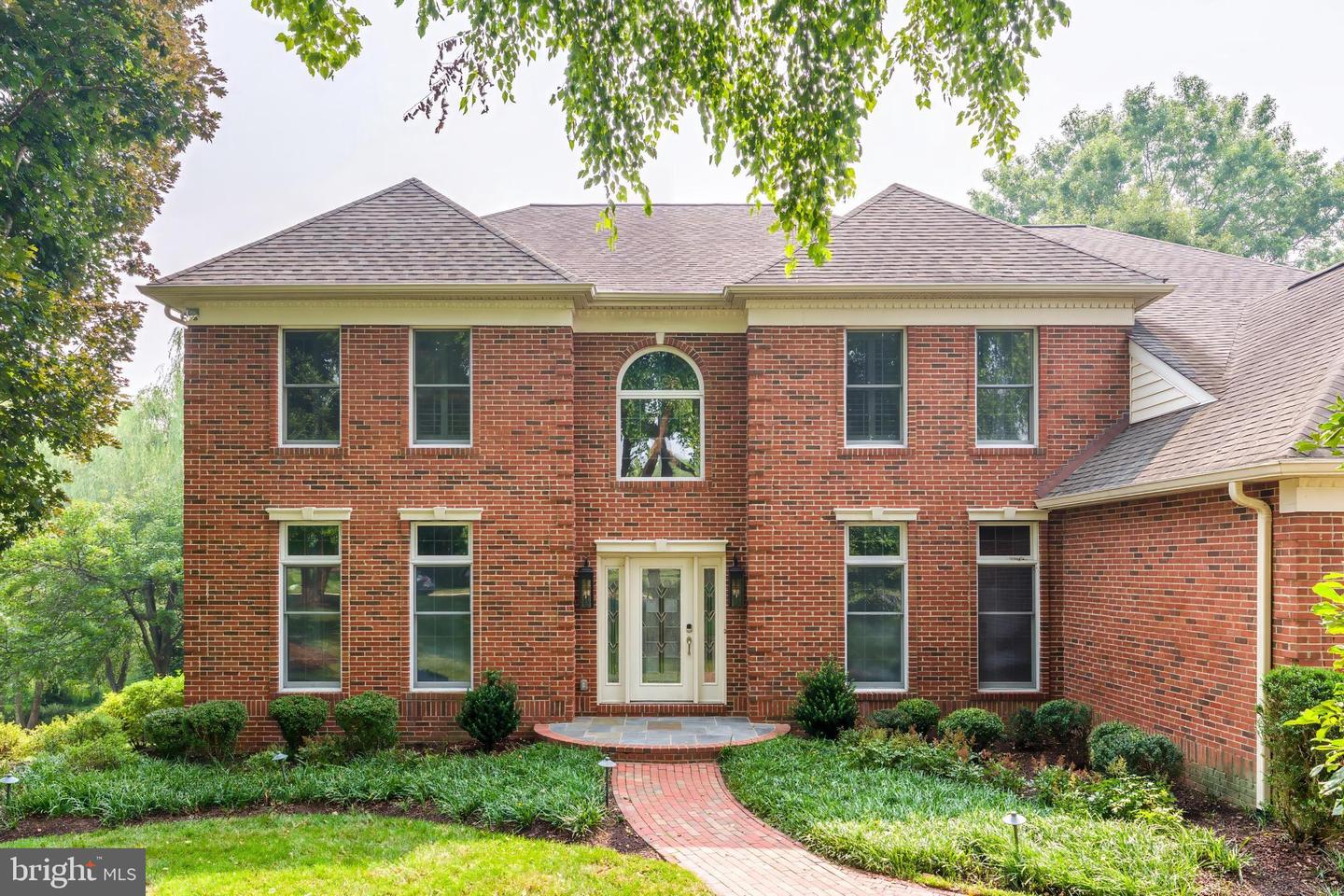 1717 Raleigh Hill Road, Vienna, VA 22182 — photo 2