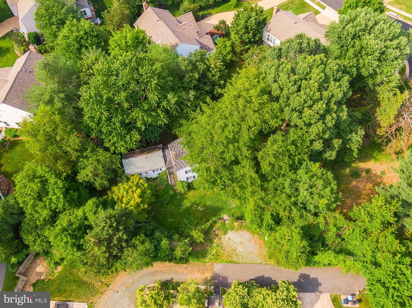 8413 Rainbow Rd — photo
