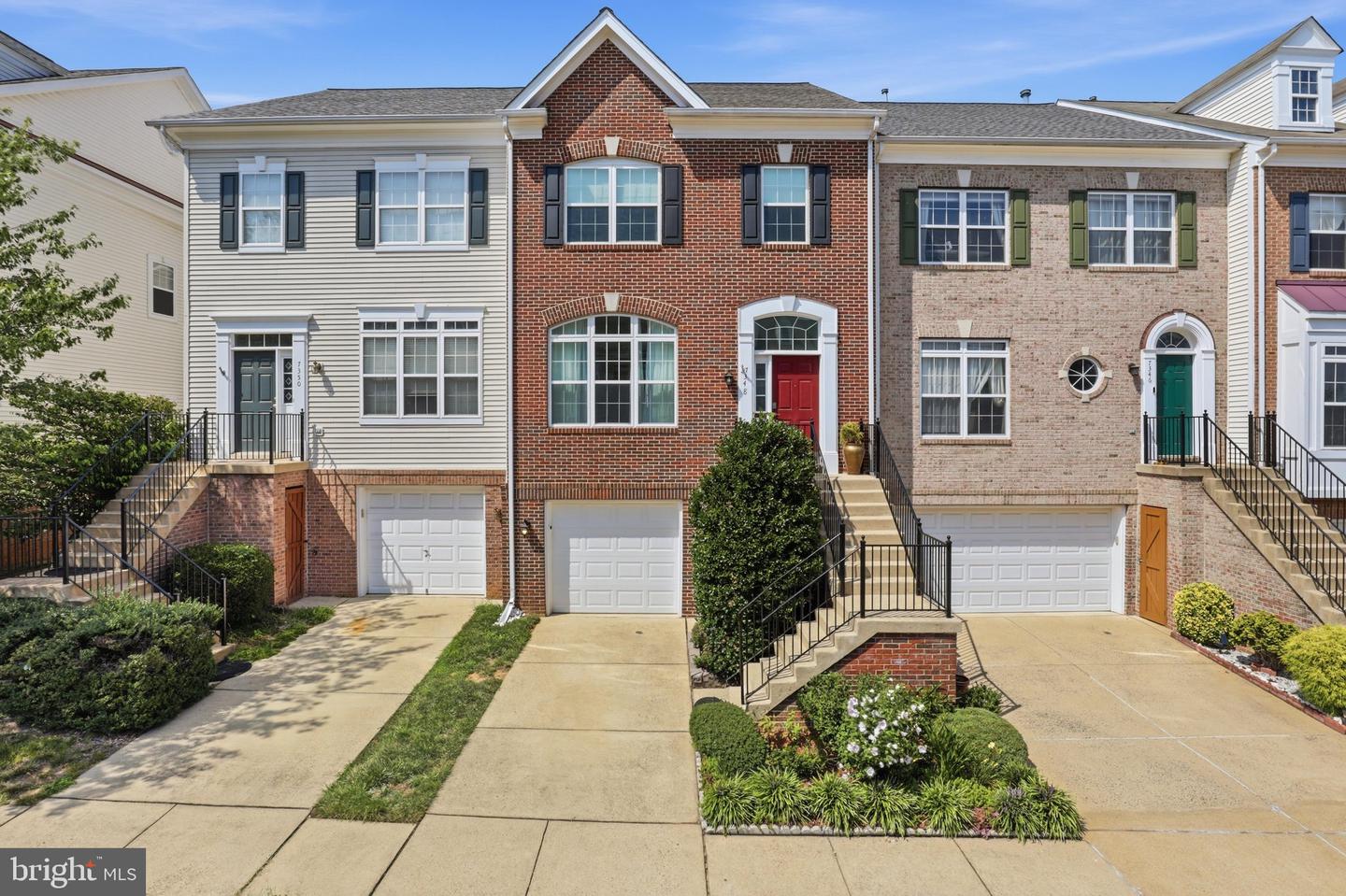 7348 Bloomington Ct — photo
