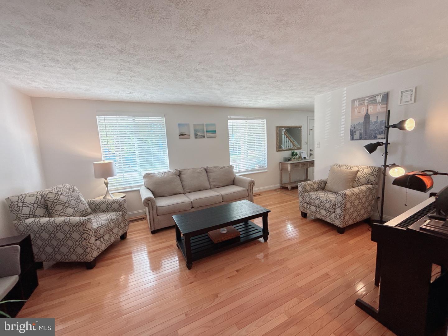 5731 Heming Avenue, Springfield, VA 22151 — photo 2
