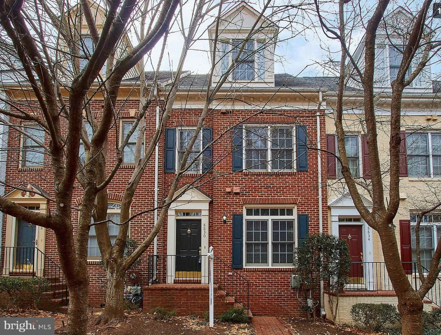8830 Mansion View Ct — photo