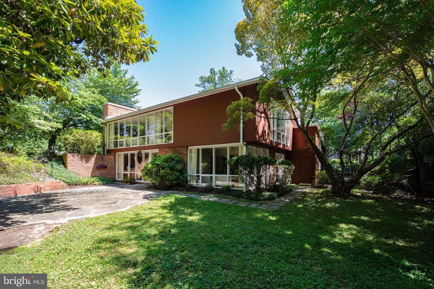 7407 Recard Ln — photo