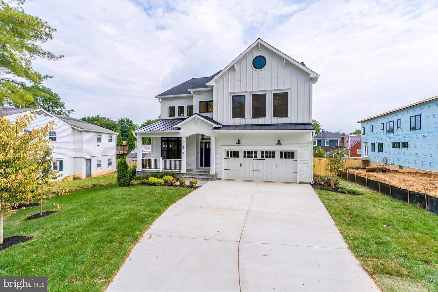 2315 Great Falls St — photo