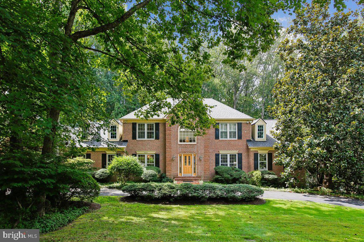 2022 Spring Branch Dr — photo