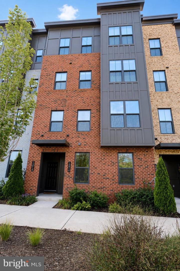 12916 Sunrise Ridge Aly #63 — photo