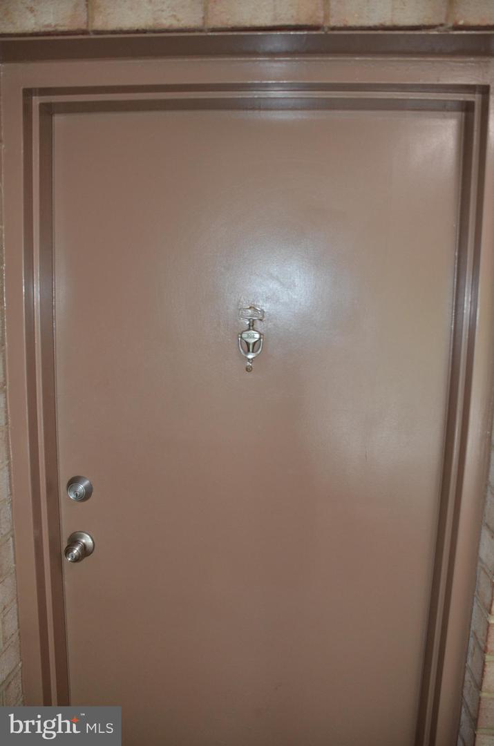 4108 Mangalore Dr #302 — photo
