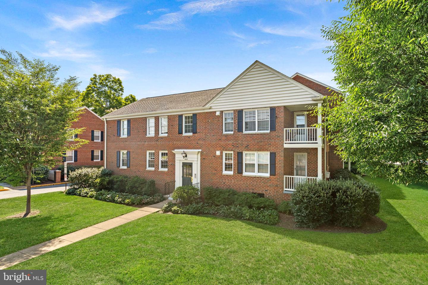 1607 Belle View Blvd #B2 — photo