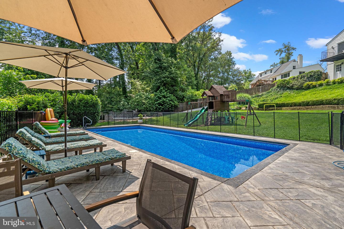 8703 Sudbury Pl — photo