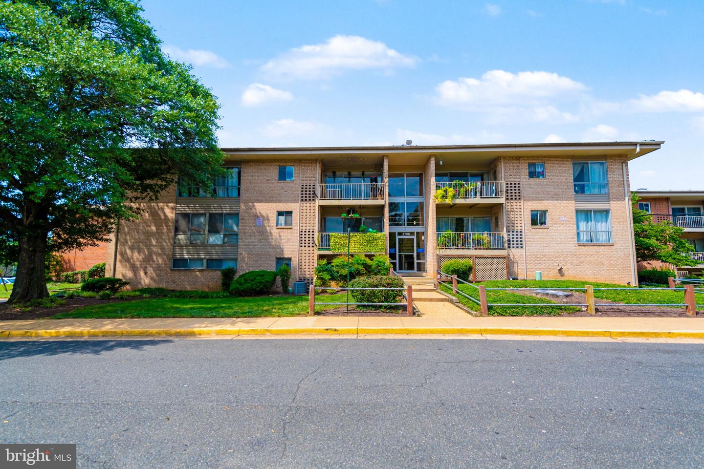3708 N Rosser St #201 — photo