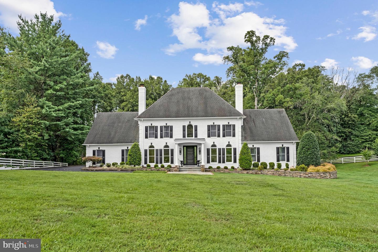 310 Springvale Road, Great Falls, VA 22066 — photo 2