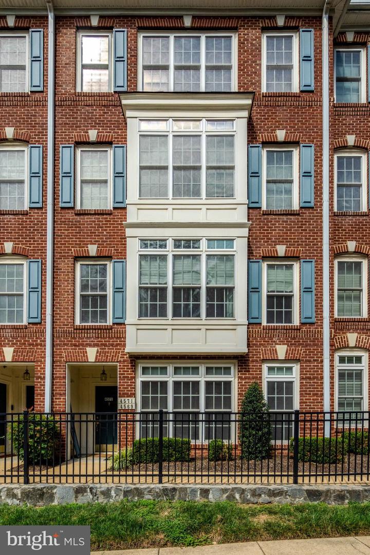 4569 Whittemore #1321 — photo