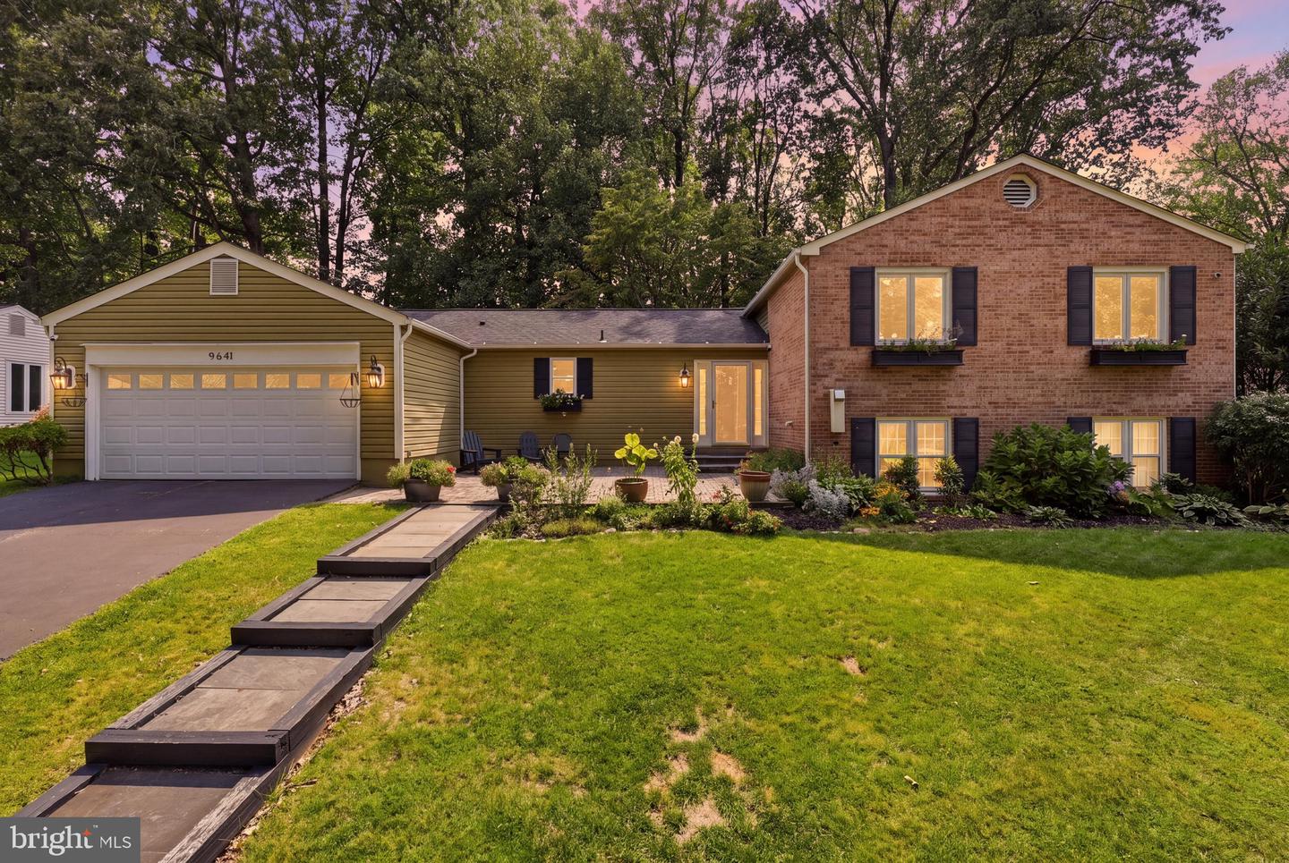 9641 Cinnamon Creek Dr — photo