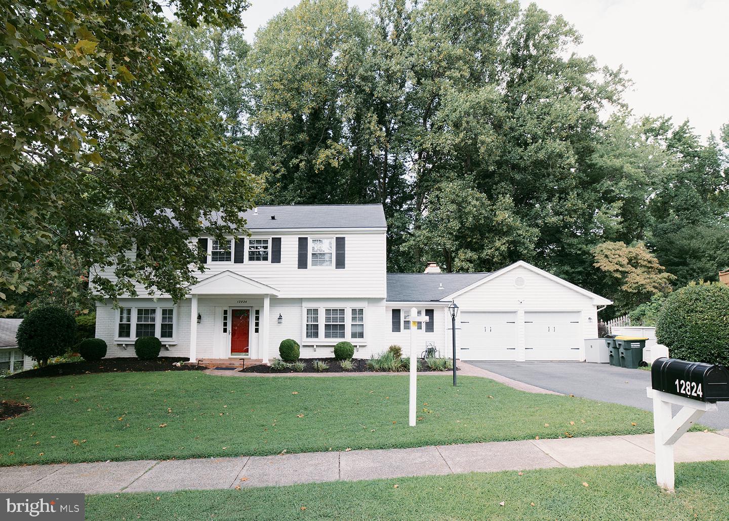 12824 Mount Royal Ln — photo