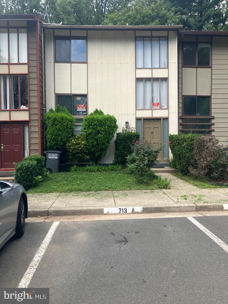 2262 Covent Gardens Ct — photo