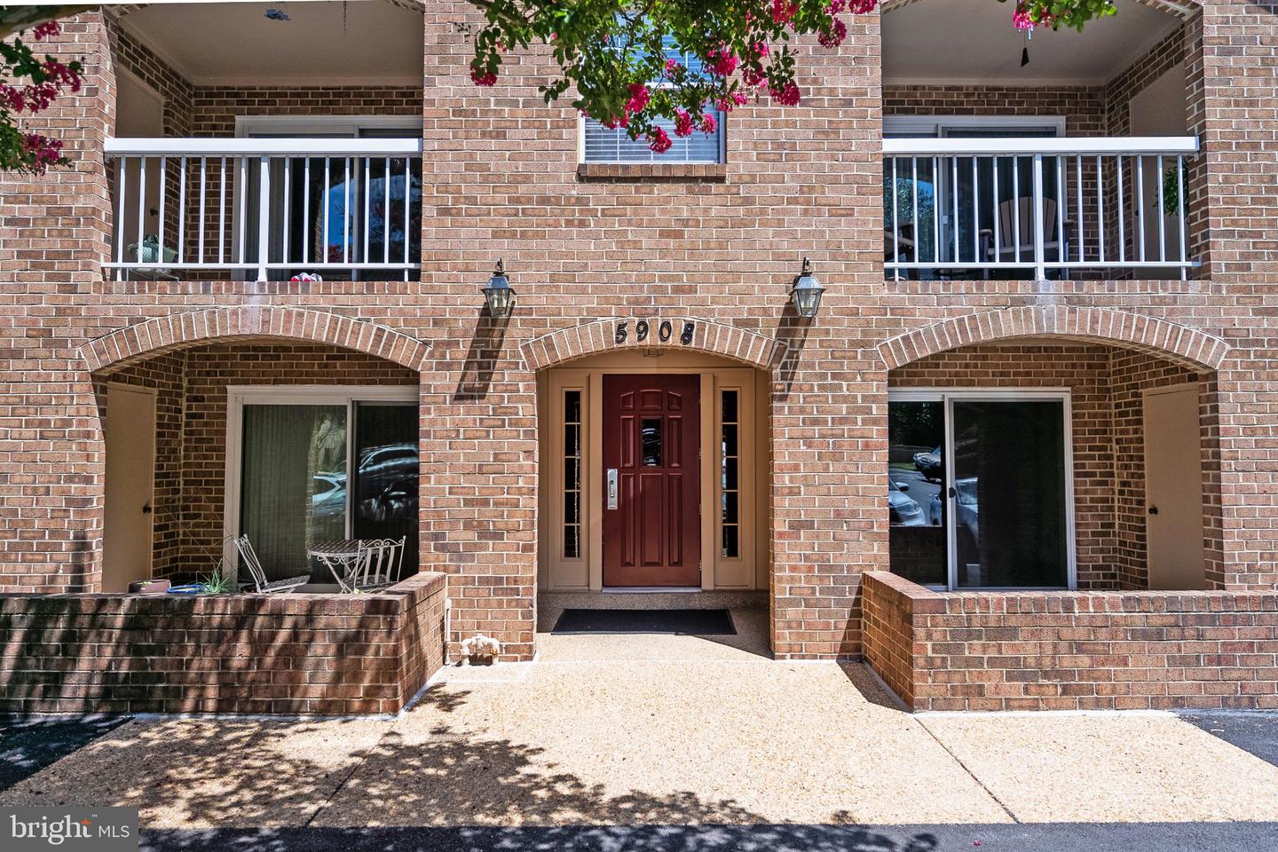 5908 Cove Landing Rd #204 — photo