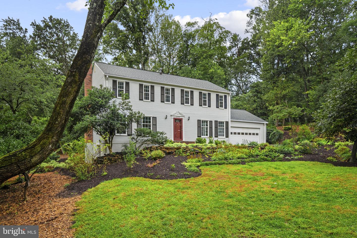 11231 Hunting Horn Ln — photo